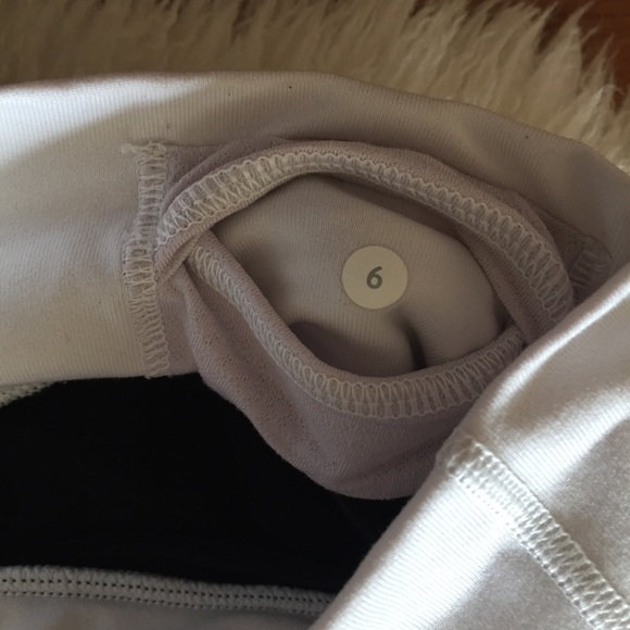 Lululemon Astro Pant - Picture 5 of 8